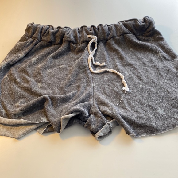Pants - Island Gypsy Stary Shorts